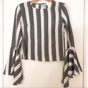 Forever 21 Sm Long Sleeve Blouse